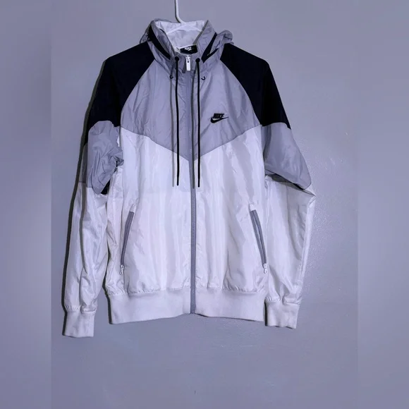 Nike Vintage Windbreaker Jacket for Men - Black, White and Gray Blocks Sz S - Picture 1 of 7